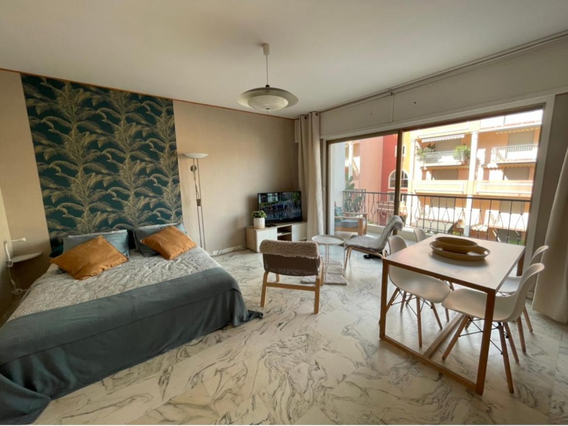 Studio 2 Pers , 40M2 En Bord De Mer Avec Vue Mer Menton Kültér fotó